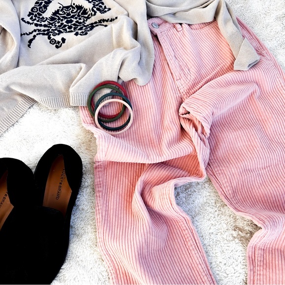 Pacsun Mom Jeans Pink Corduroy in Size 23 Hibiscus Pink - Picture 2 of 8
